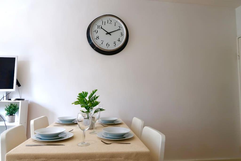 Appartamento Chic 4-bed In Trendy Clerkenwell W Balcony And Walking Distance To Tube