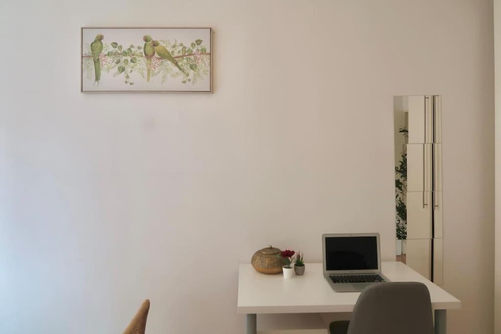 Chic 4-bed In Trendy Clerkenwell W Balcony And Walking Distance To Tube Appartamento