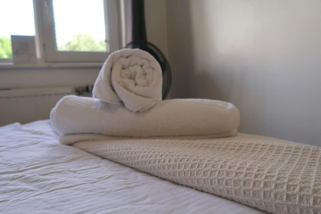 Chic 4-bed In Trendy Clerkenwell W Balcony And Walking Distance To Tube Appartamento
